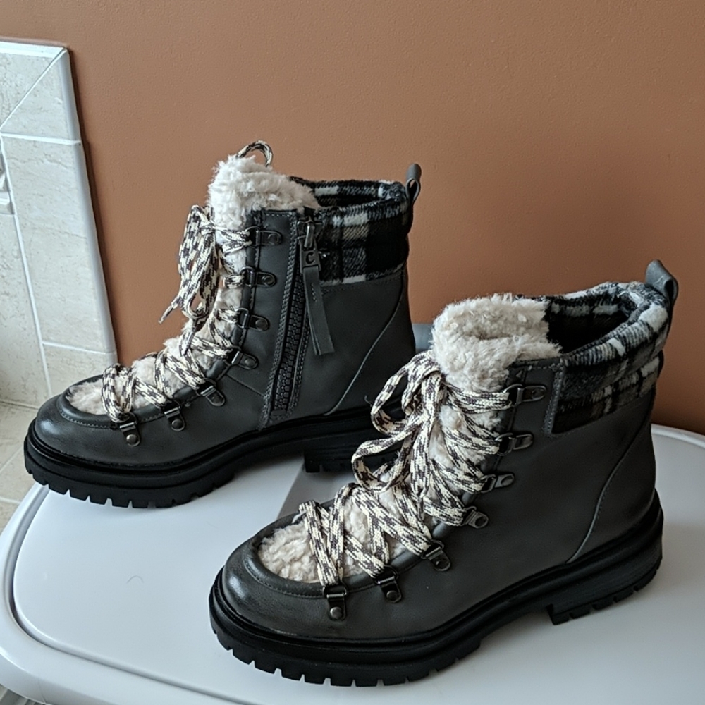 NEW without box Circus by Sam Edelman fashion boots